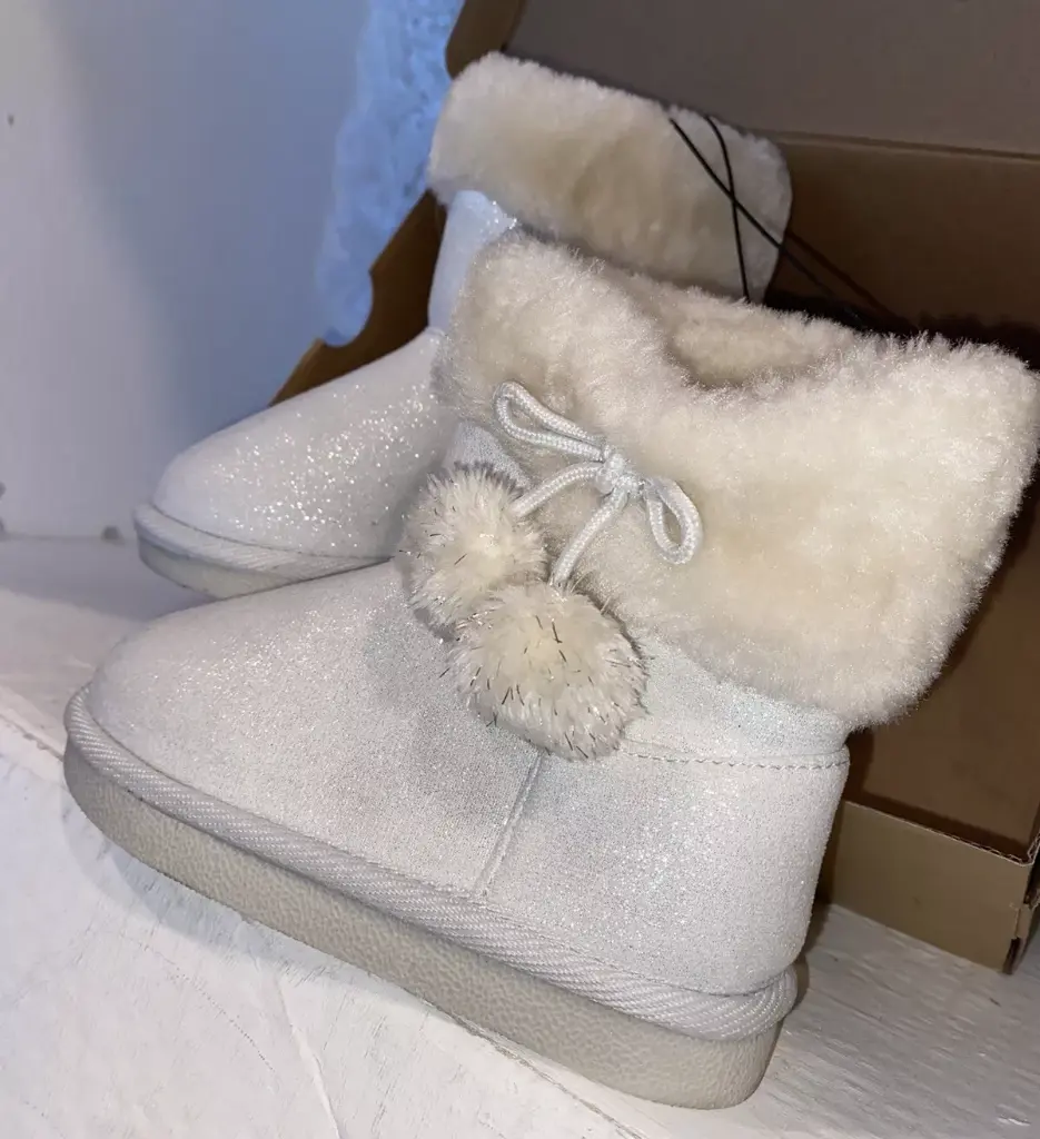 Botas De Invierno De Tacón Plano Lil Willa Para Niñas Pequeñas De Thereabouts - Blanco Multicolor 6 Infantil Mediano | TRG192803840