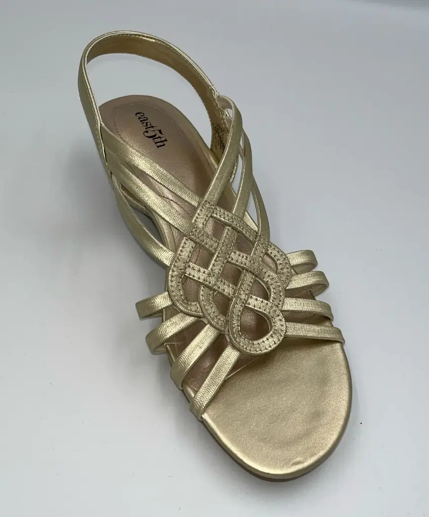 Sandalias De Cuña Reno Para Mujer De East Fifth East 5Th - Champán 7 Mediano | TRG191655389