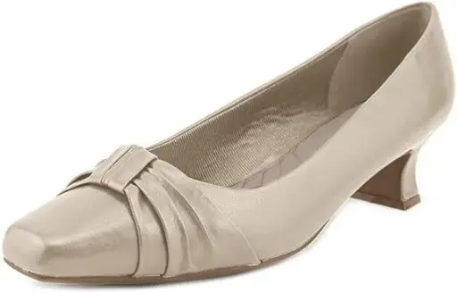 [Easy Street Womens Waive Kitten Heel Pumps - BONE 9 NARROW] Zapatos De Tacón Bajo Easy Street Para Mujer - Bone 9 Narrow | 885660701203 TRG187602826